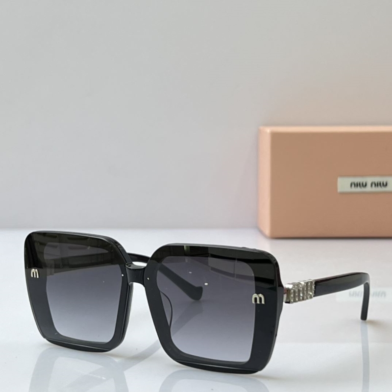 Miu miu Sunglasses